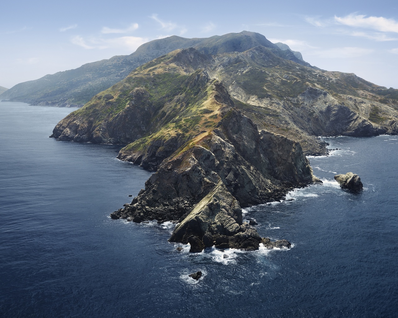 macos, catalina, mountains, island, morning