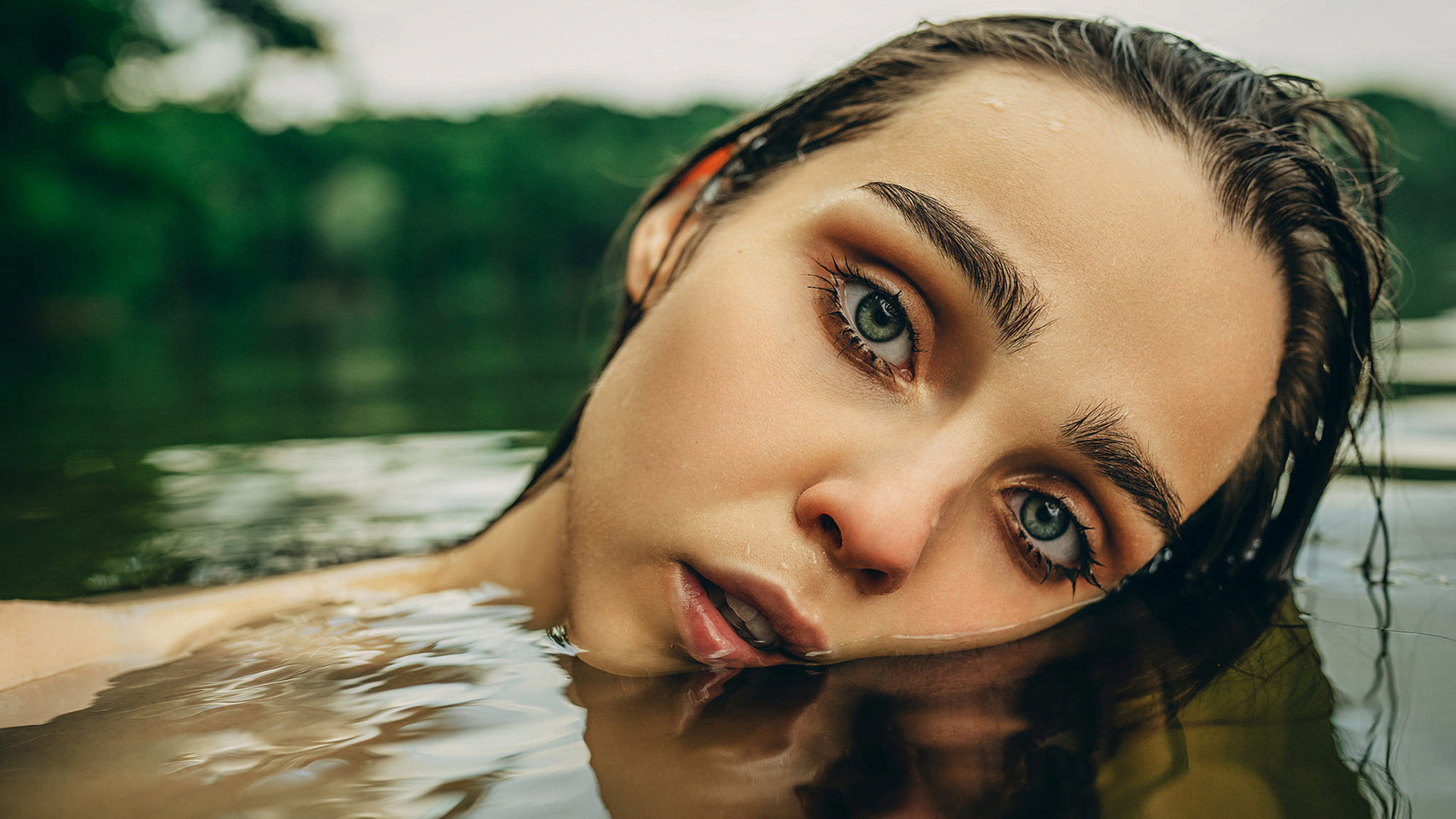 women, water, face, portrait, wet hair, wet body, women outdoors