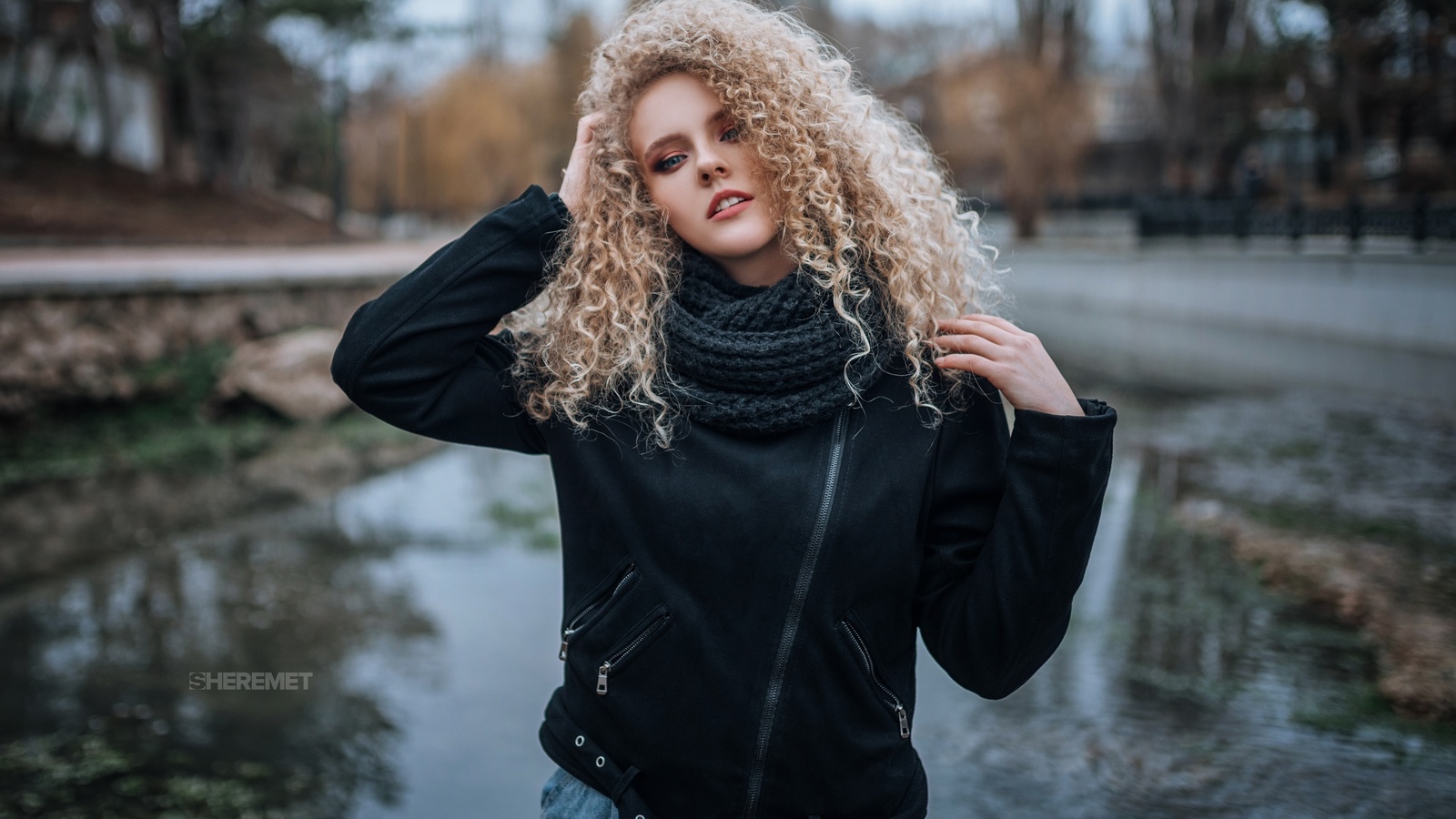 ivan sheremet, blonde, model, women, women outdoors, winter, curly hair, jacket, scarf, jeans, lake, trees, blue eyes