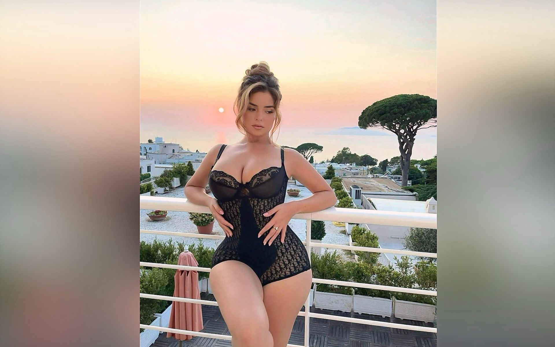 demi rose, 26-, , , , 