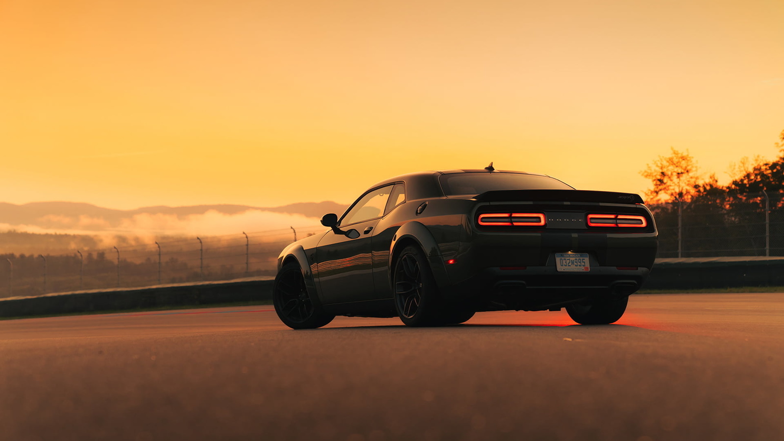 dodge, challenger, hellcat, widebody, srt, fiat n chrysler