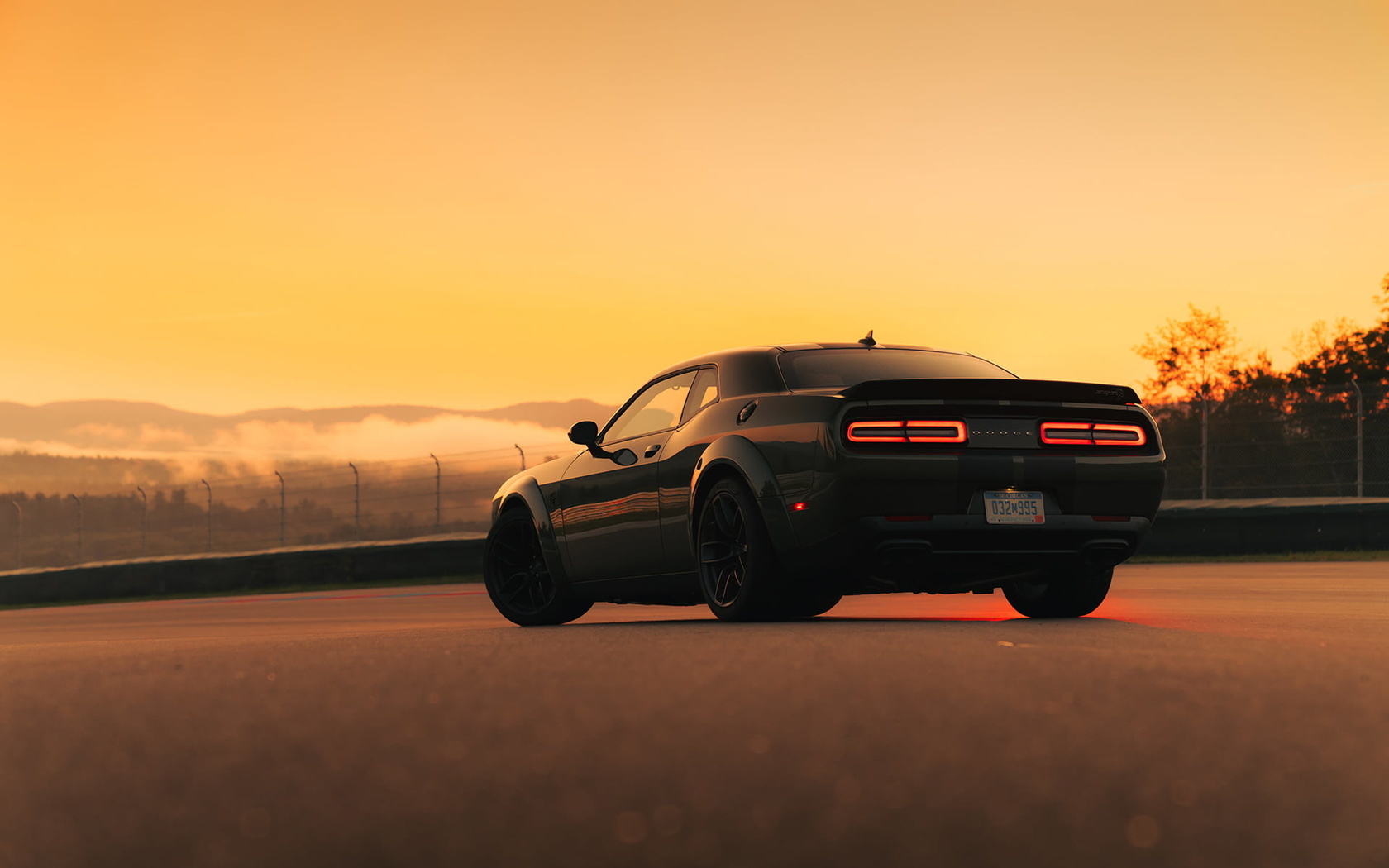 dodge, challenger, hellcat, widebody, srt, fiat n chrysler