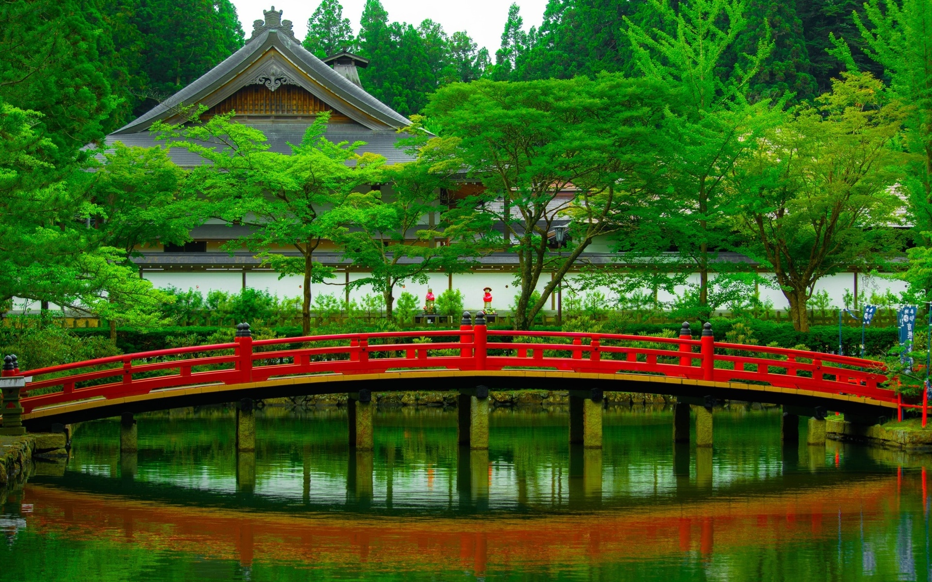 garden, tree.lake, water, gate