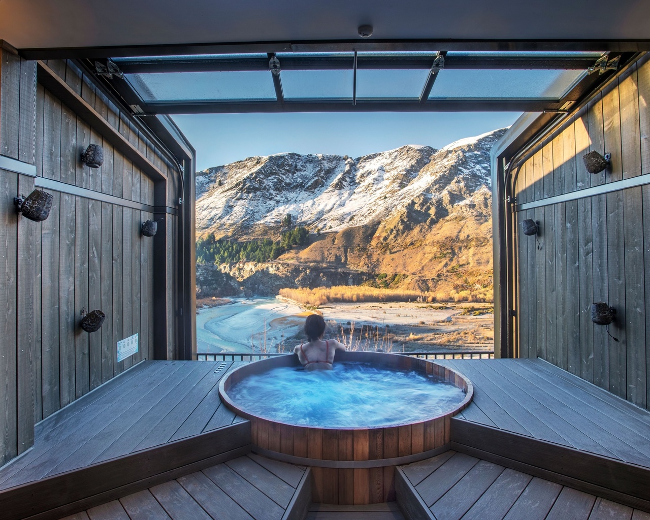 , new zealand,  , queenstown, relaxing hot pool,  , views of the shotover river