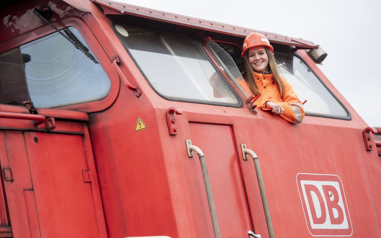 deutsche bahn,   , shunting locomotive,  