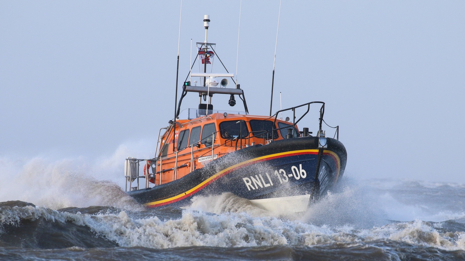 lifeboat,  ,  , coast guard, cold water