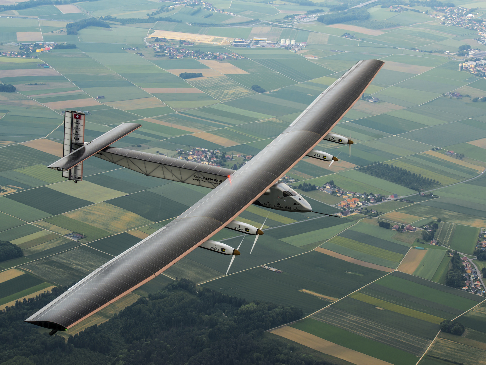 solar impulse, solar-powered aircraft project,    , solar cells