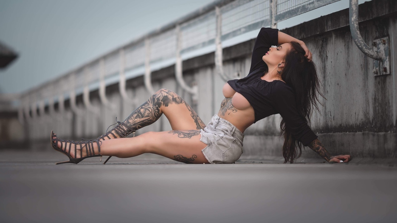 simon morton, brunette, women, model, women outdoors, tattoo, underboob, jean shorts, blouse, sitting, bridge