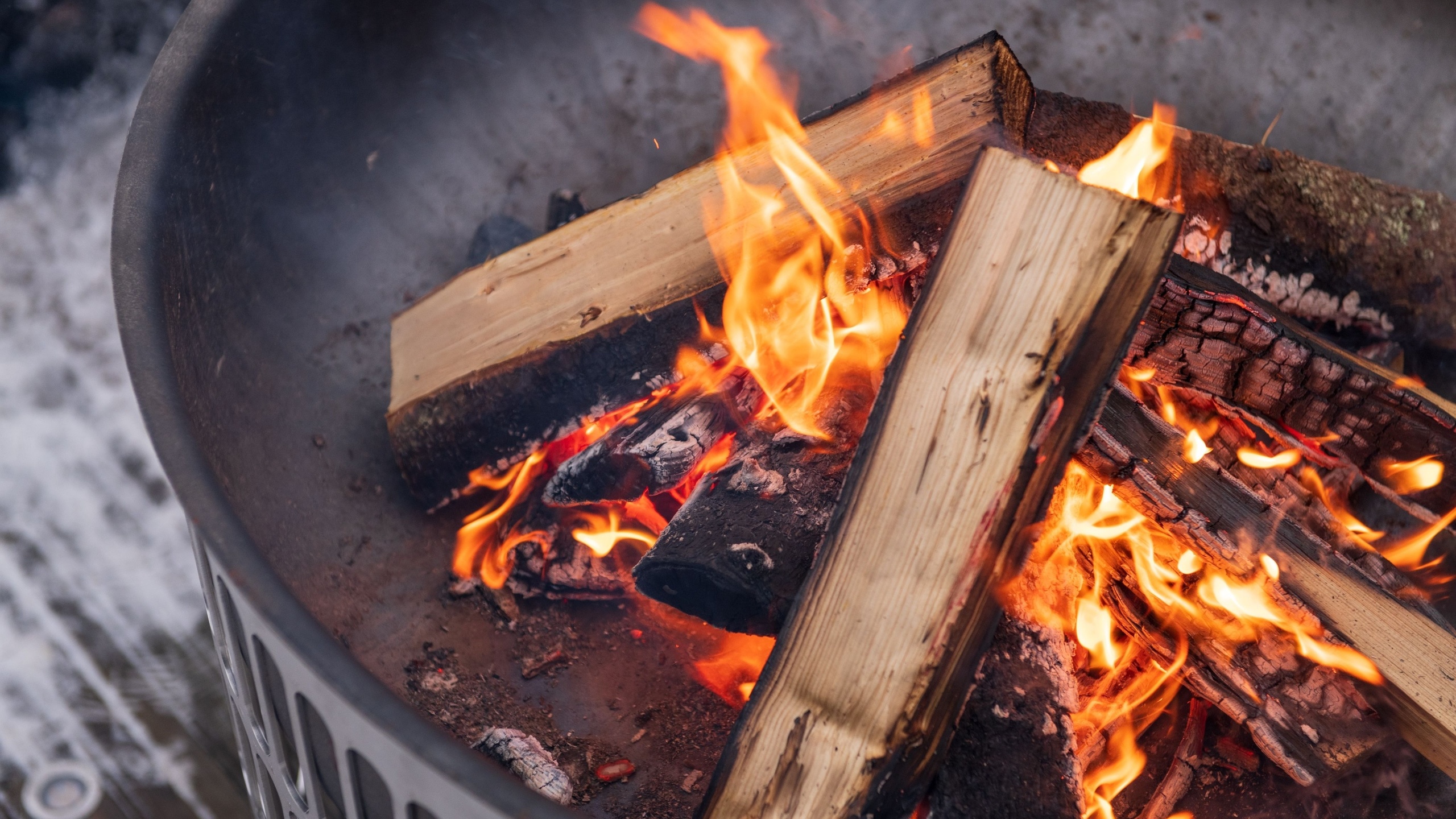 frying plate, bonfire, iron monster grill