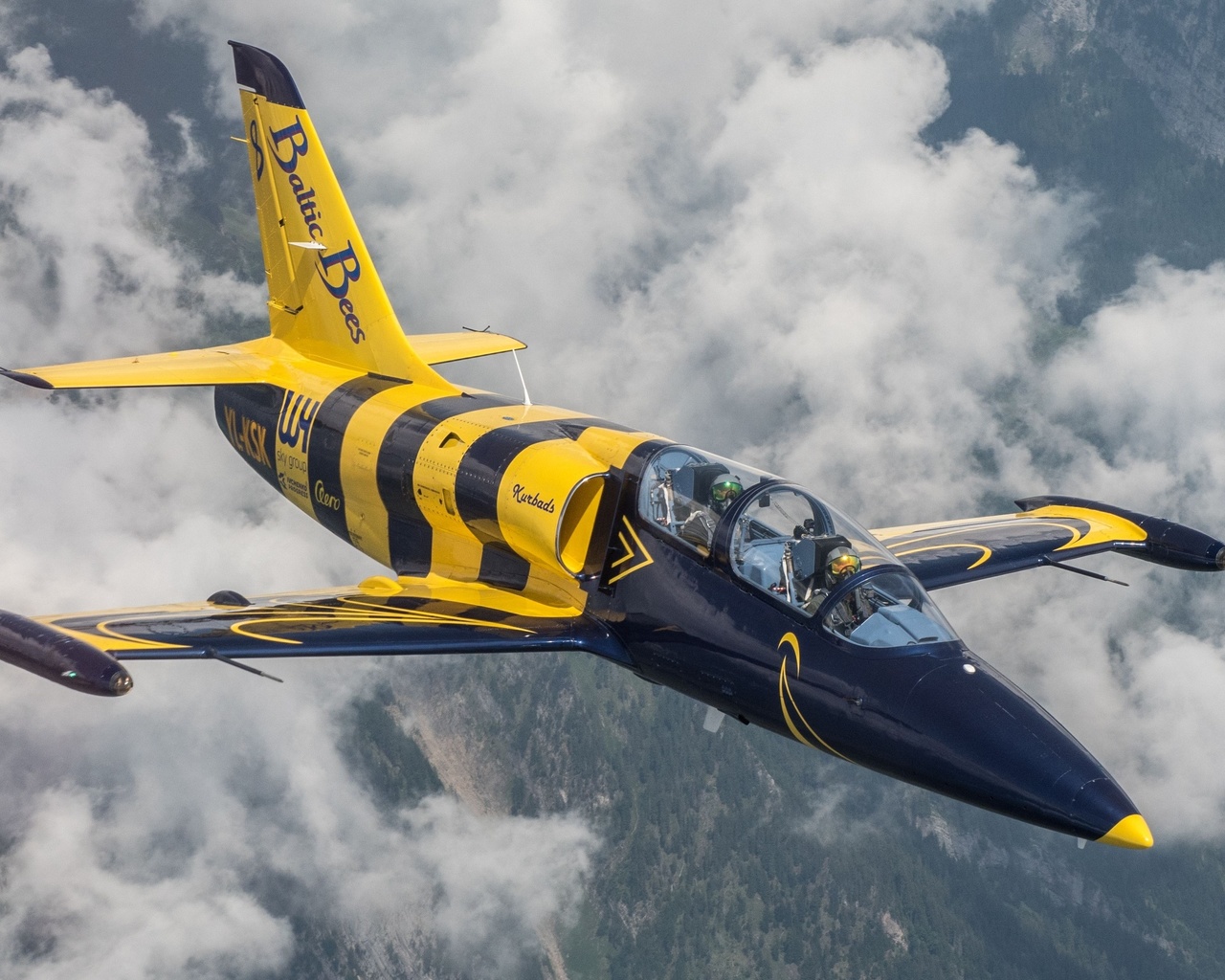 aero l39 albatros, high performance jet trainer, switzerland