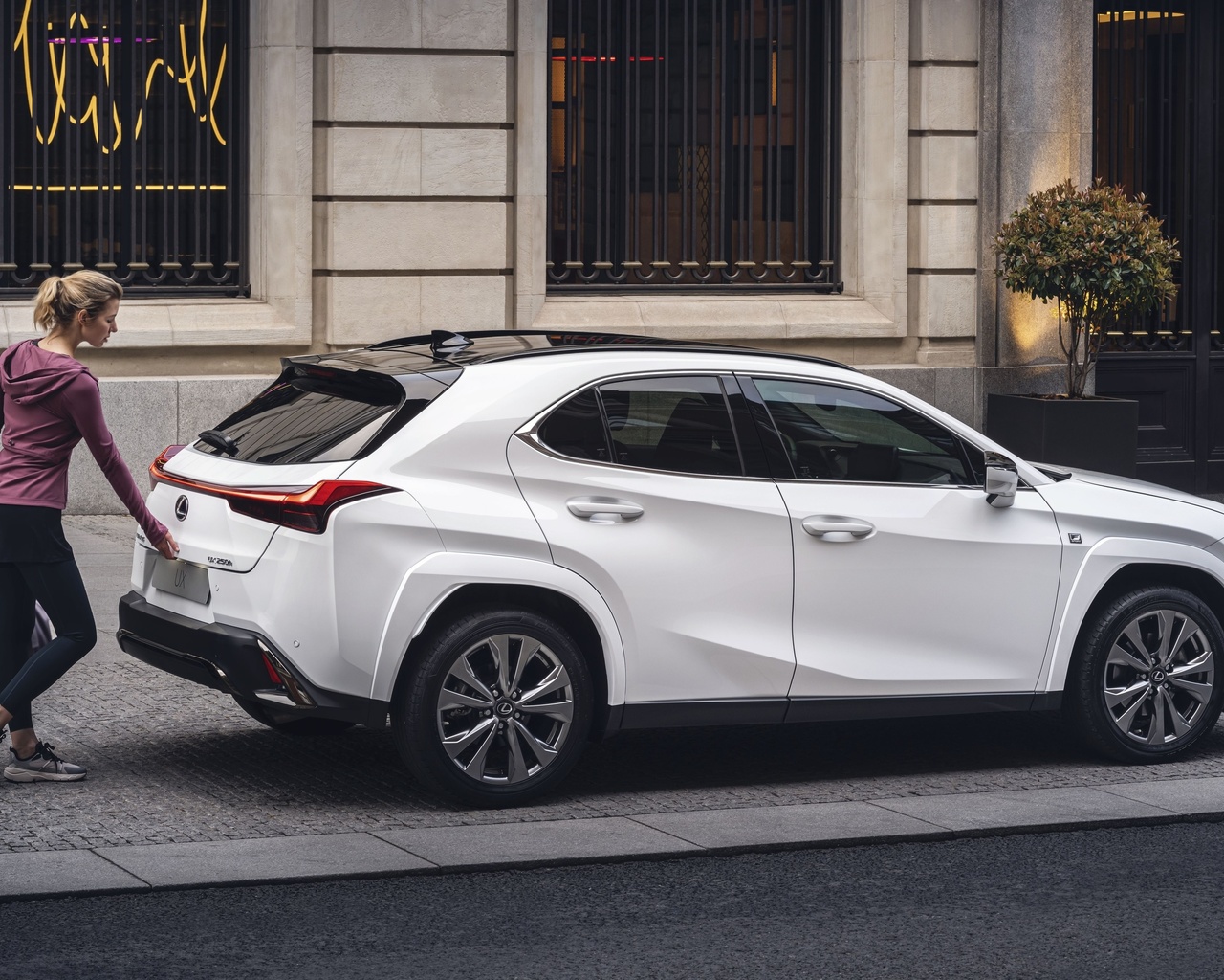 lexus, subcompact luxury crossover, 2023, lexus uxh adds performance