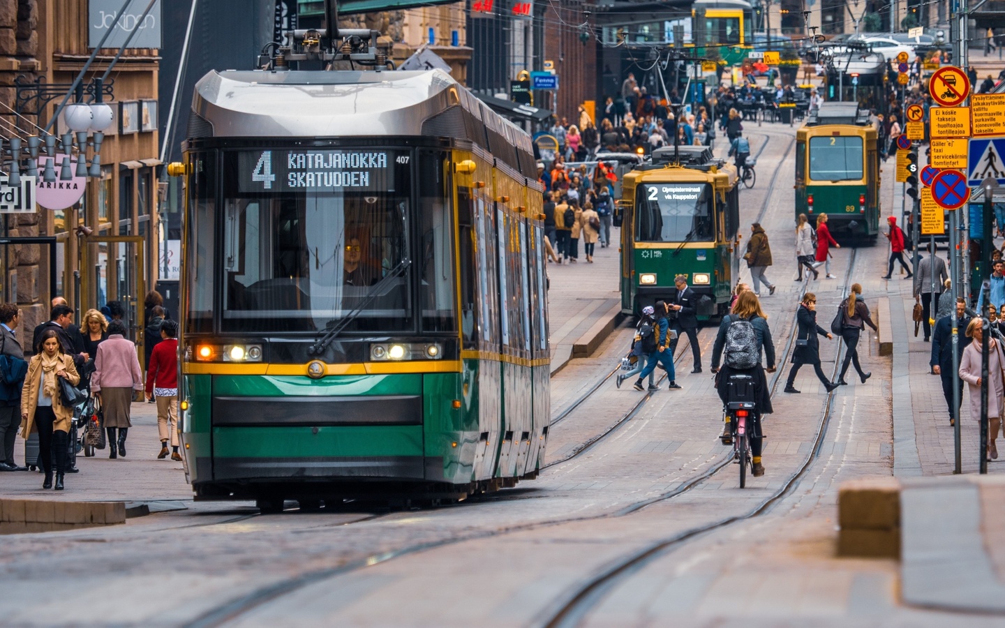 alexander street, tram, helsinki, finland