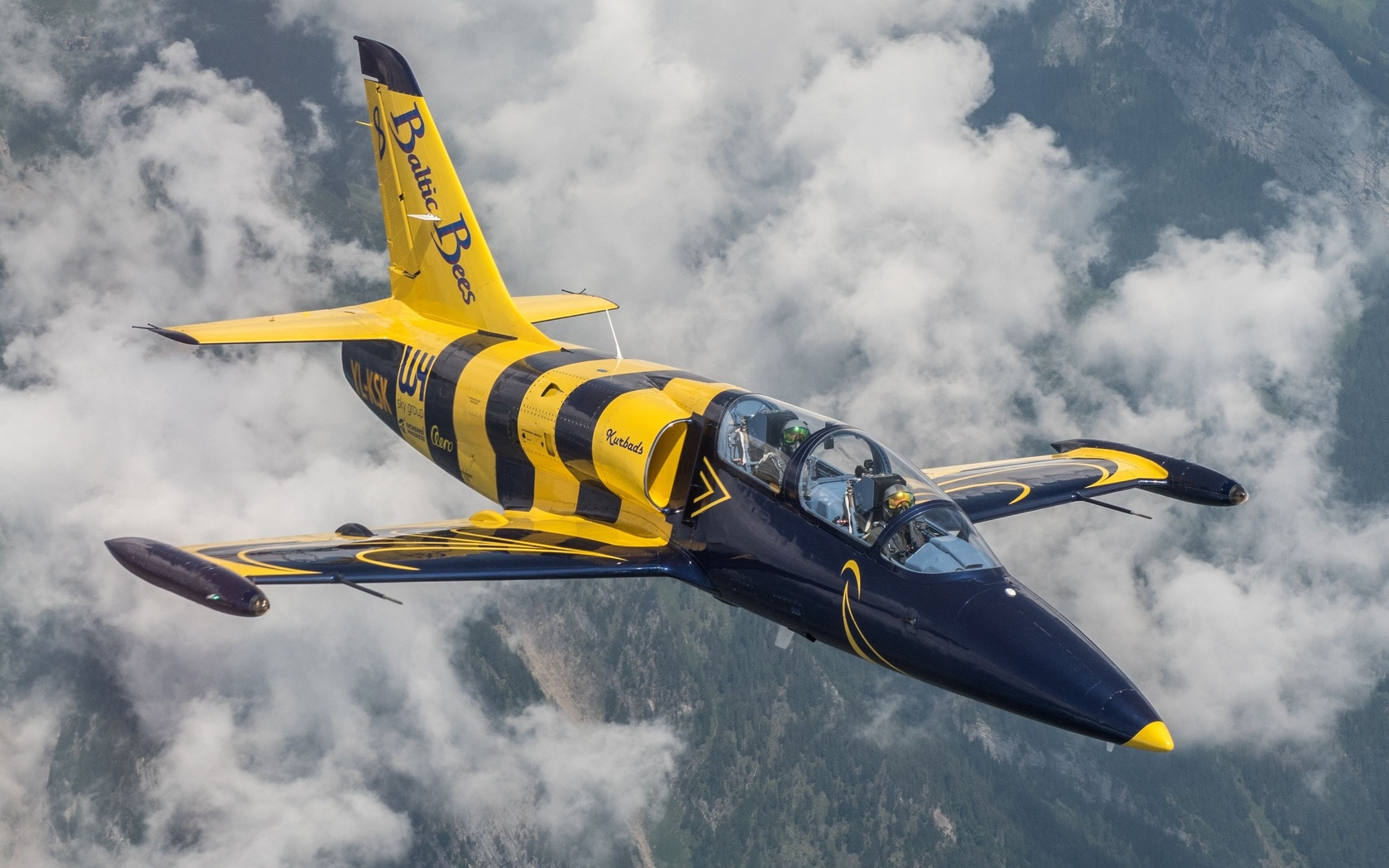 aero l39 albatros, high performance jet trainer, switzerland