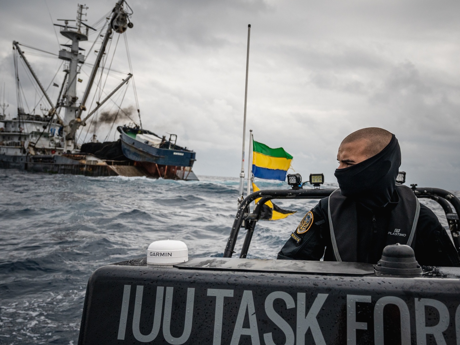 sea shepherd, gabon, tuna fishing ship