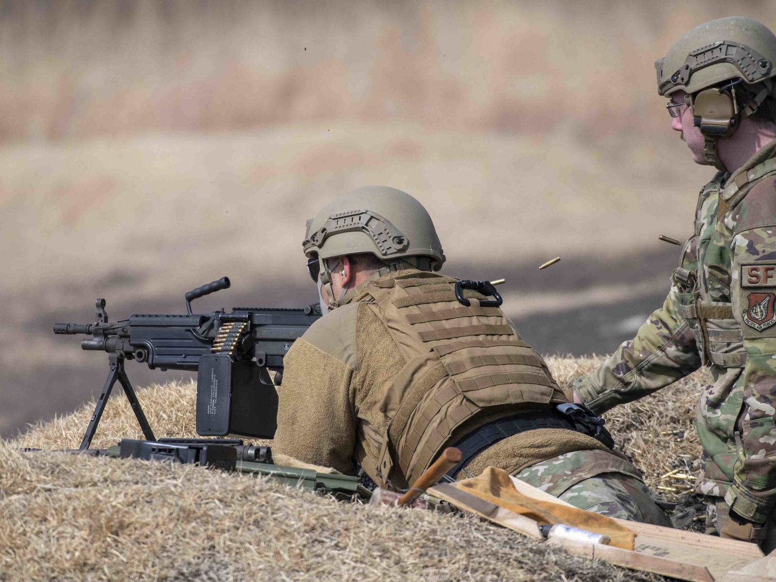 combat arms training, m240, light machine gun, fuji, japan