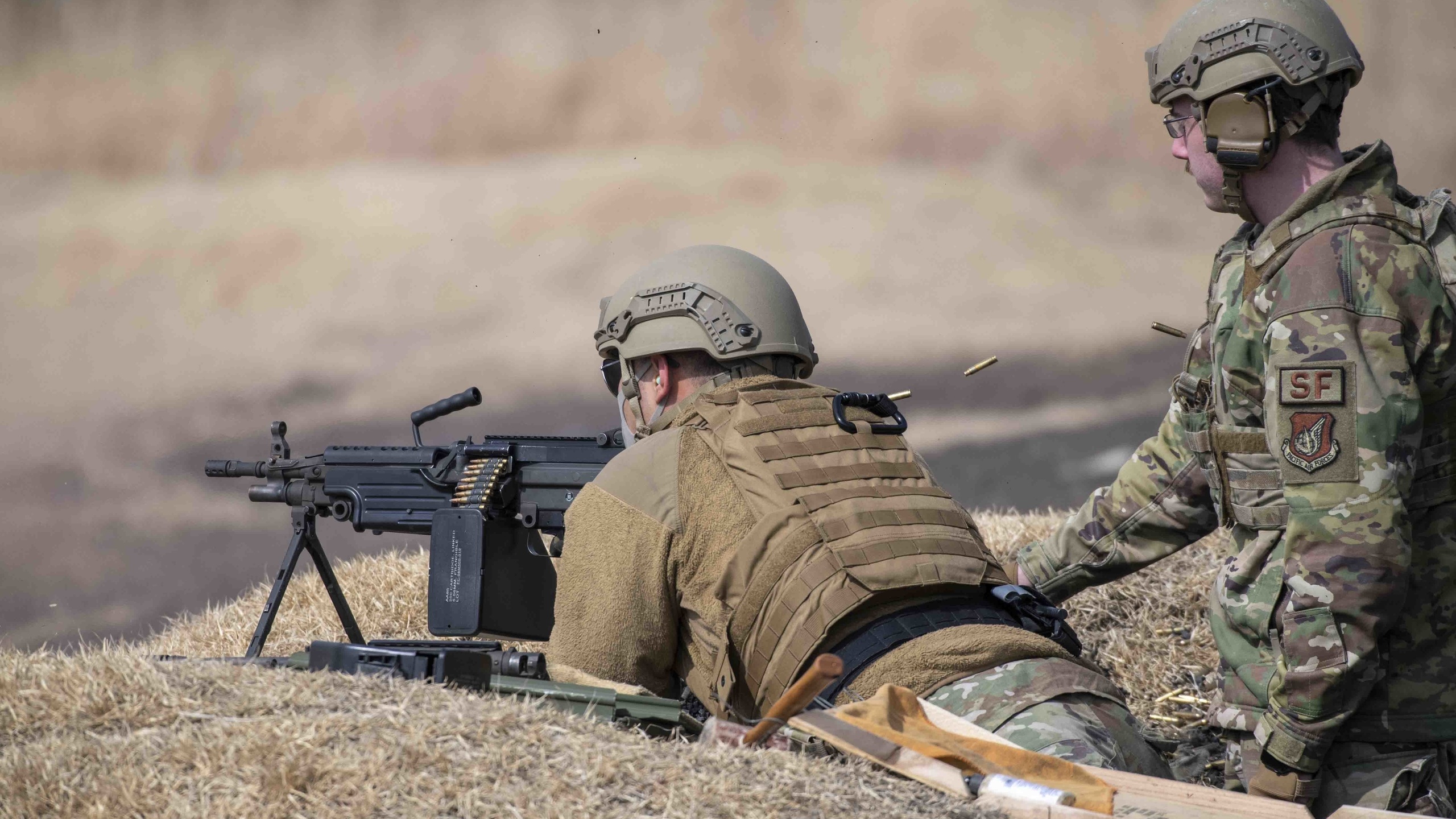 combat arms training, m240, light machine gun, fuji, japan