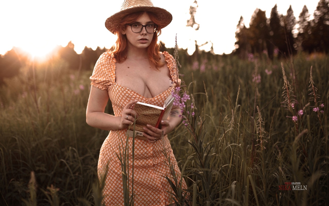 nika meln, redhead, model, women, women outdoors, plants, grass, nature, neckline, boobs, dress, orange dress, hat, women with glasses, glasses, tattoo