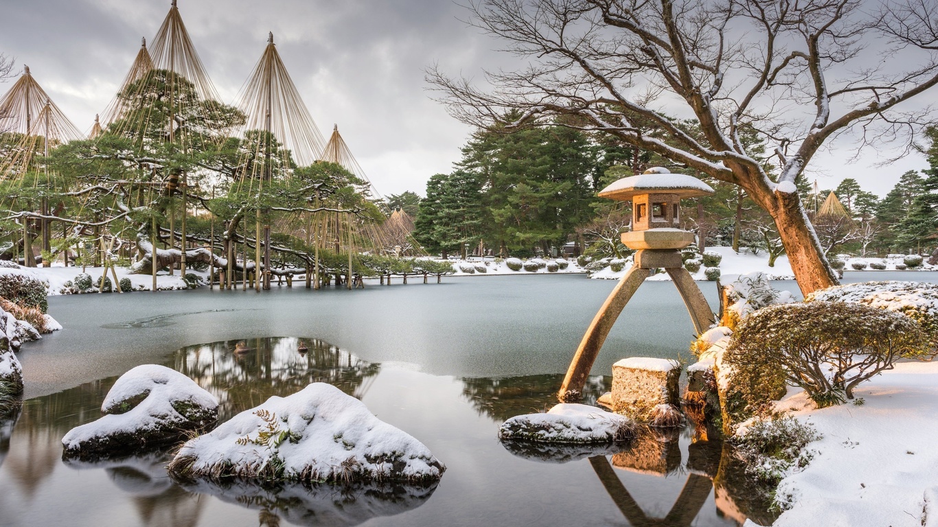 kenroku-en, six attributes garden, kanazawa, old private garden, japan