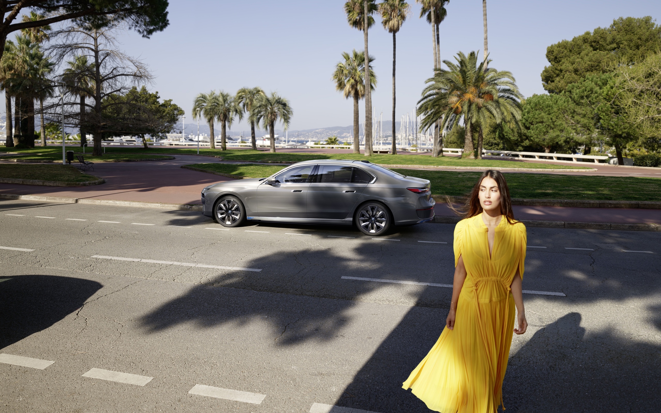 bmw, cannes, electric luxury car, bmw i7