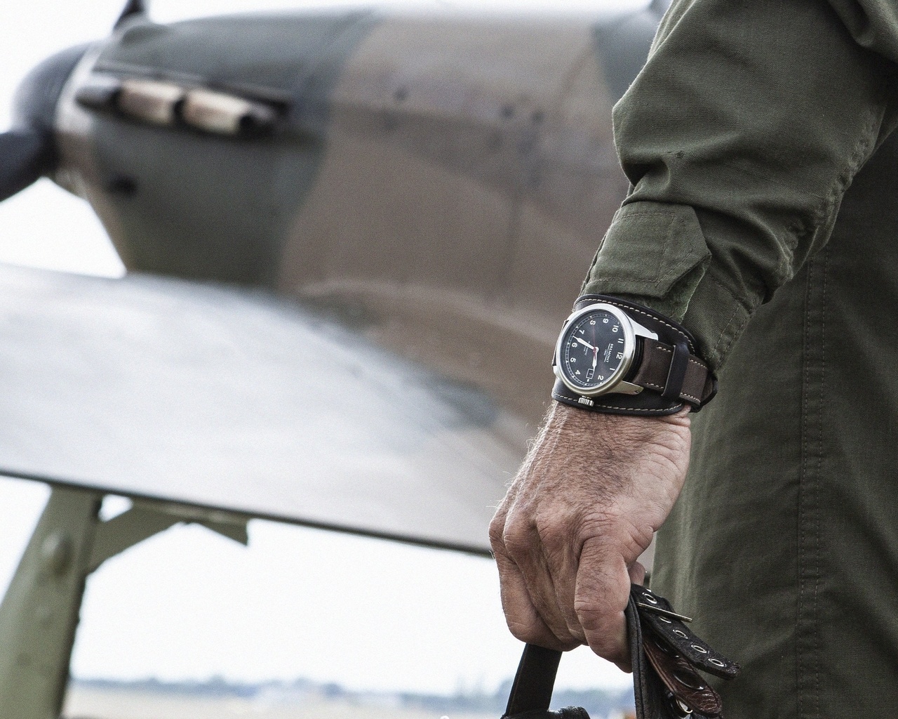 bremont, spitfire, vintage chronograph, bremont bob hurricane