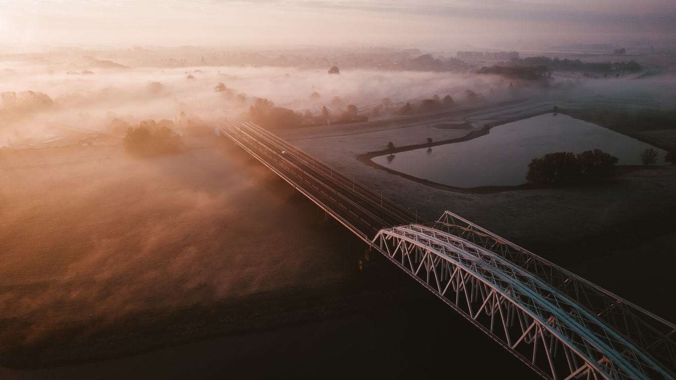 mist, early morning sunrise, ijssel-river, holland