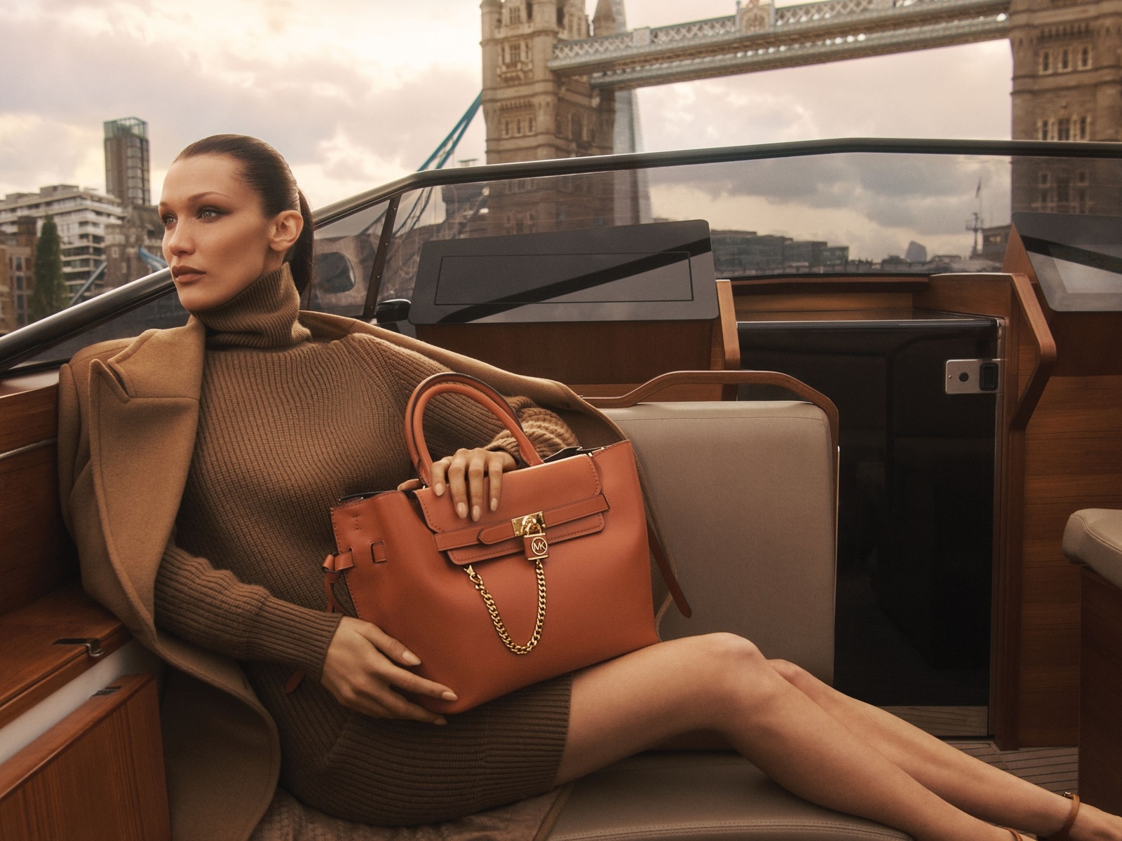 michael kors, 2022 autumn winter collection, bella hadid