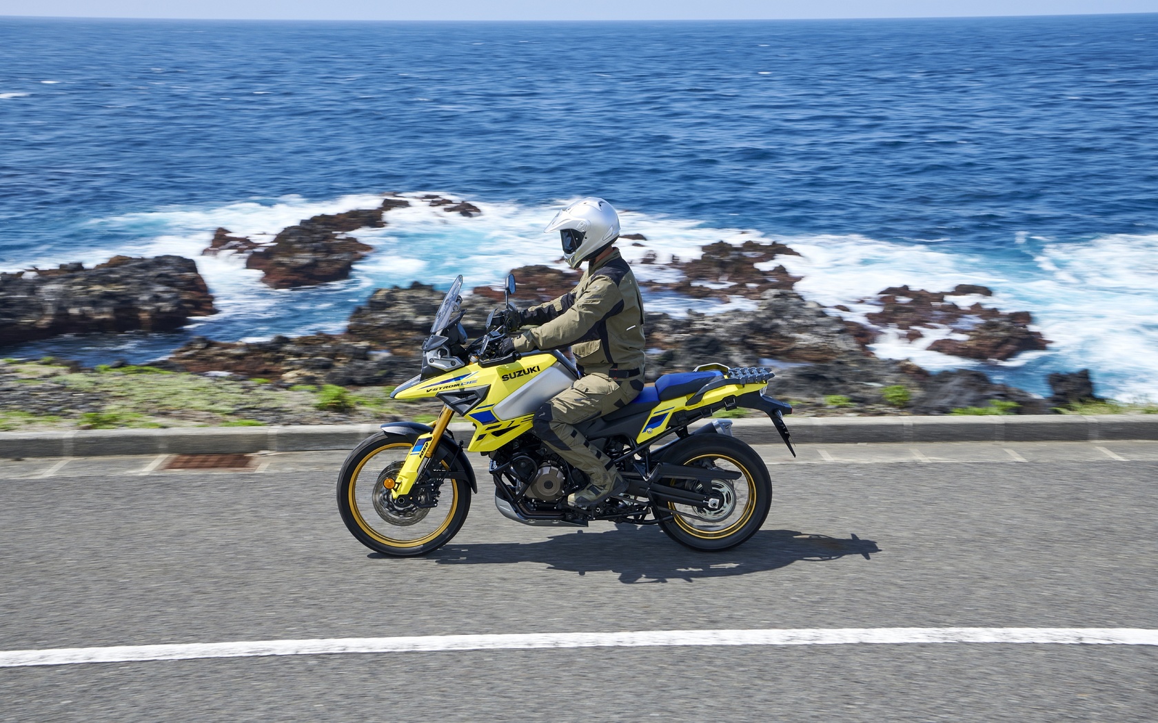 suzuki, hard-core adventure bike, suzuki v-strom 1050 de