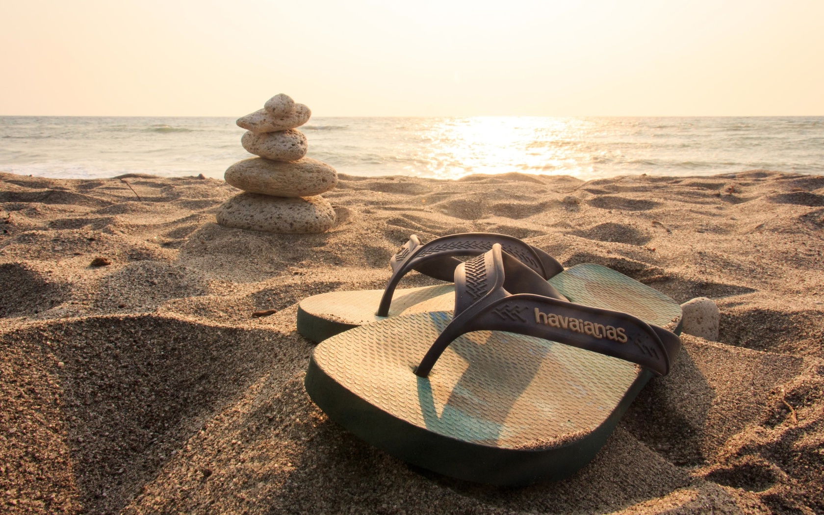 flip flops, beach, havaianas, summer holiday