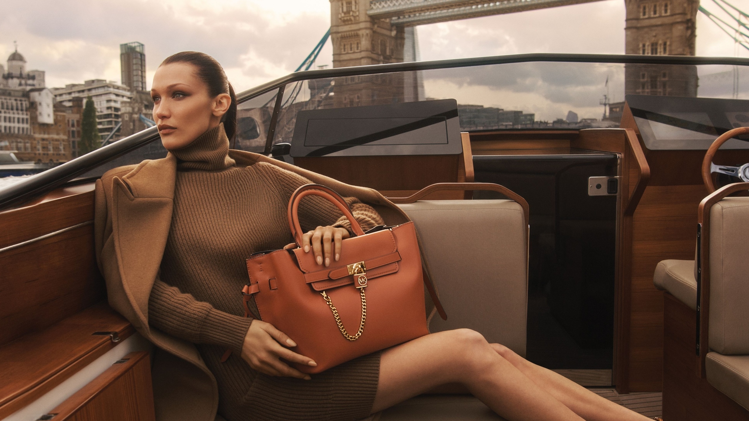 michael kors, 2022 autumn winter collection, bella hadid