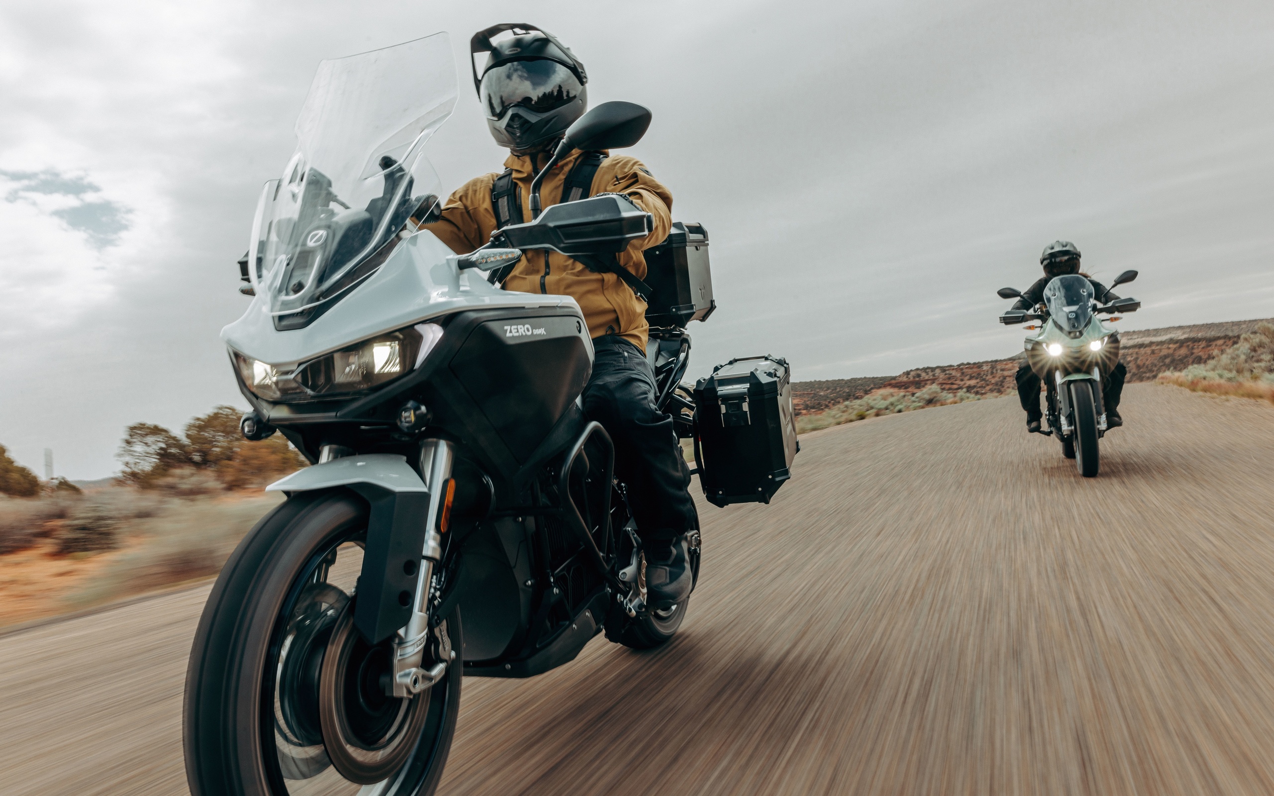 zero motorcycles, all-electric adventure bike, zero dsr x