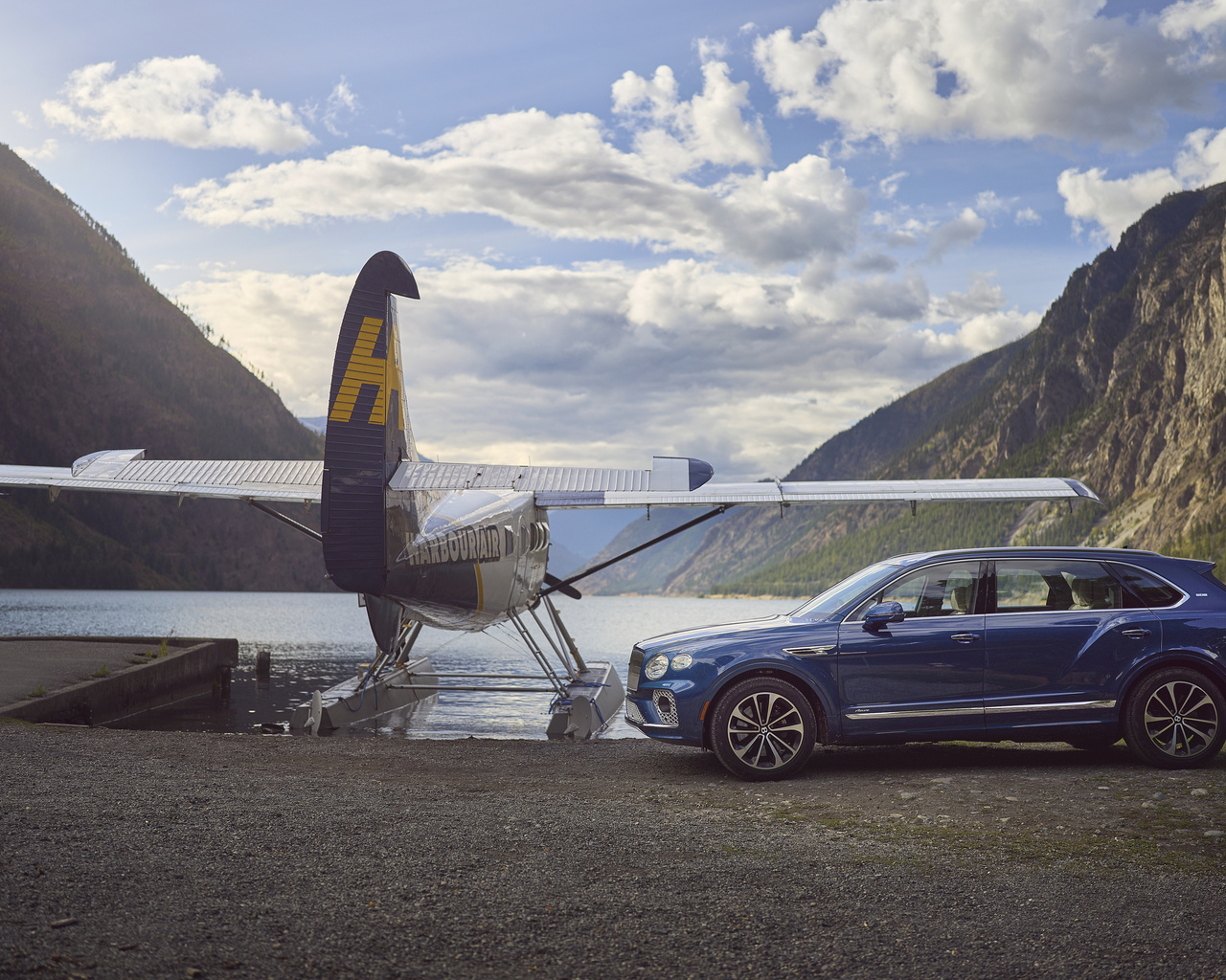 bentley bentayga, luxury suv, harbour air, single engined high wing short take off and landing aircraft, de havilland canada dhc-3 otter