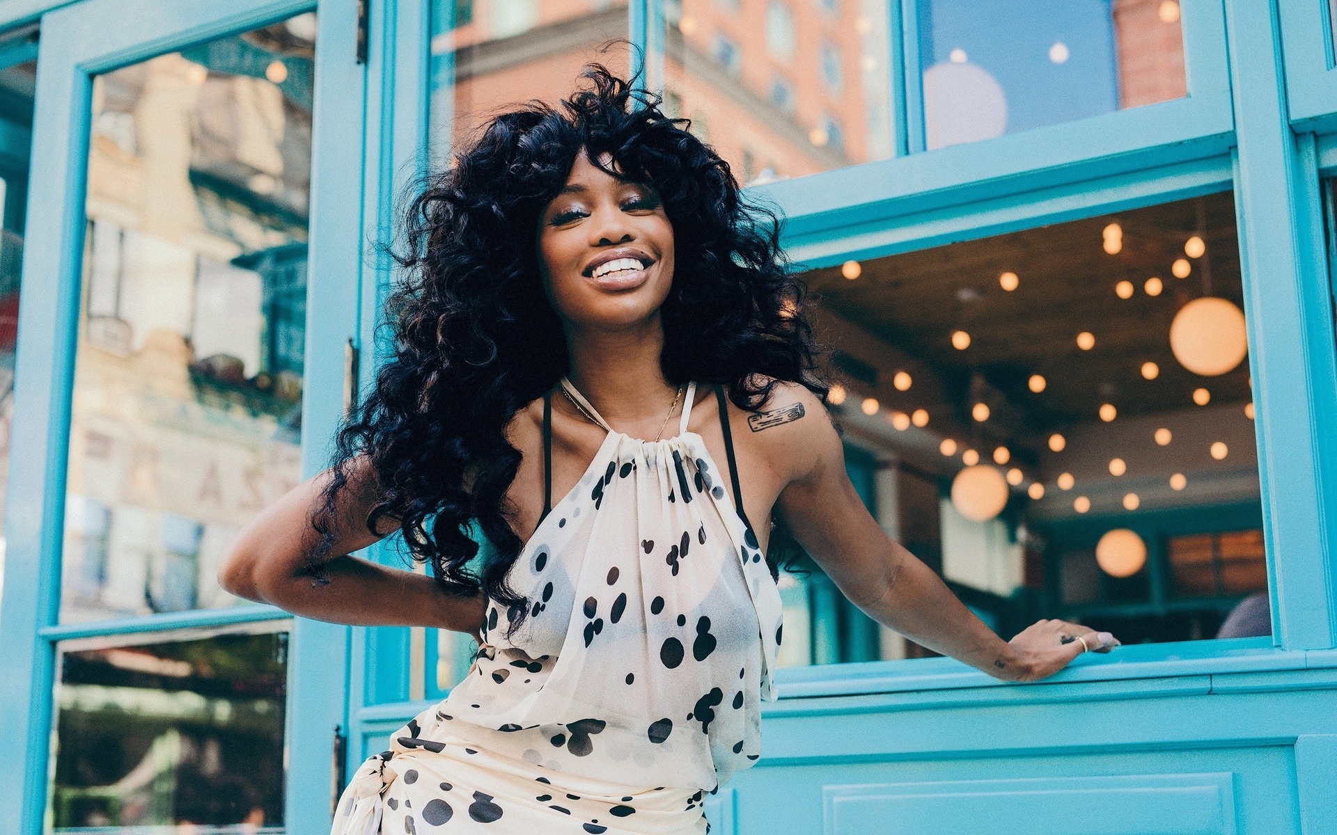 sza, solana imani rowe, singer, neo soul