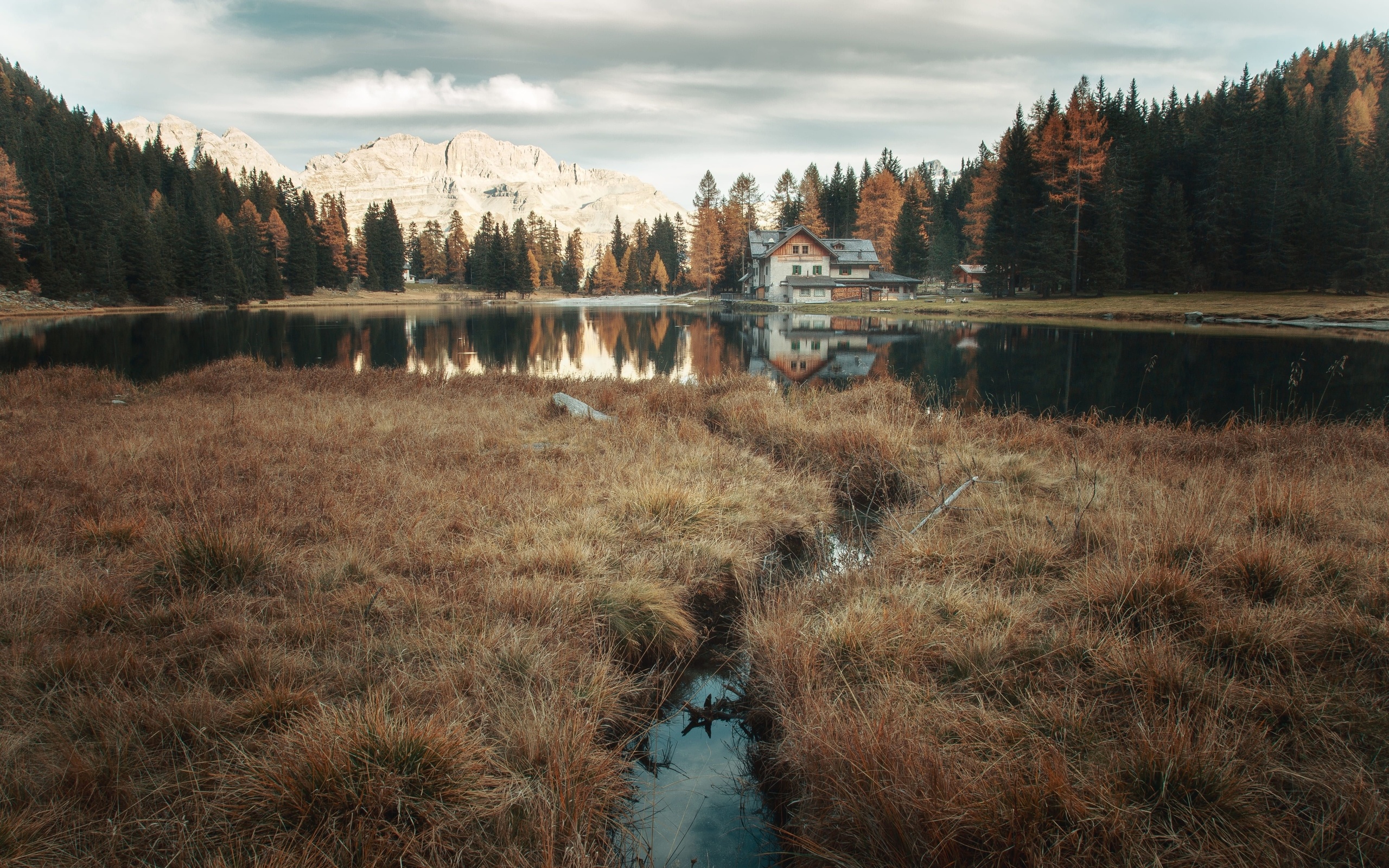 autumn, lake nambino, trentino, northern italy