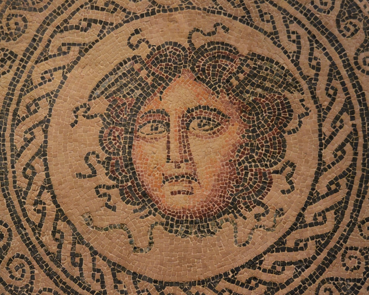 valencia history museum, mosaic de la medusa, opus tessellatum