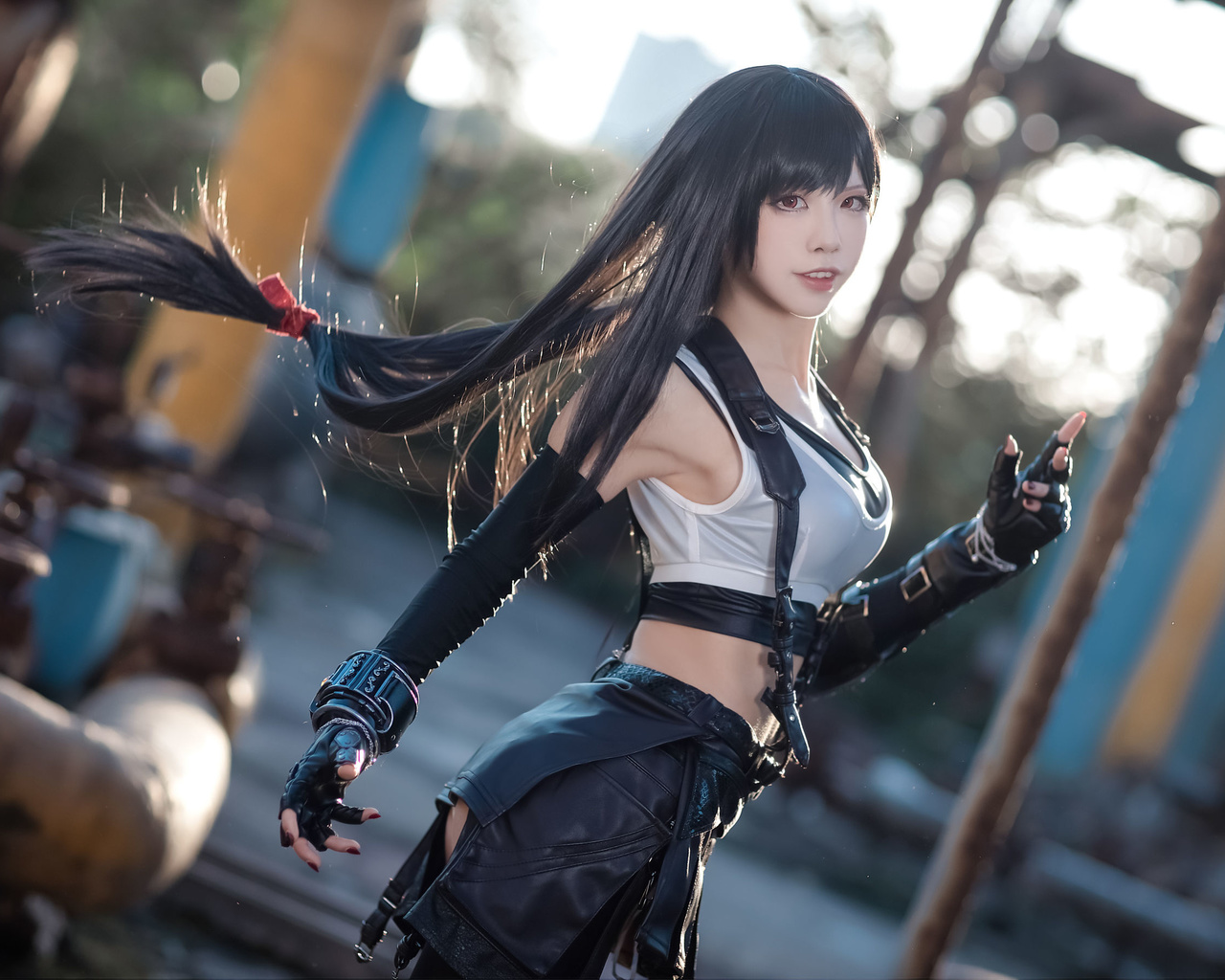 tifa lockhart, final fantasy, final fantasy vii: remake, final fantasy vii, model, brunette, women, cosplay, asian, women outdoors, gloves, miniskirt, video game girls, video games, short tops, red eyes, video games clothes, bokeh, ass, panties, white pan