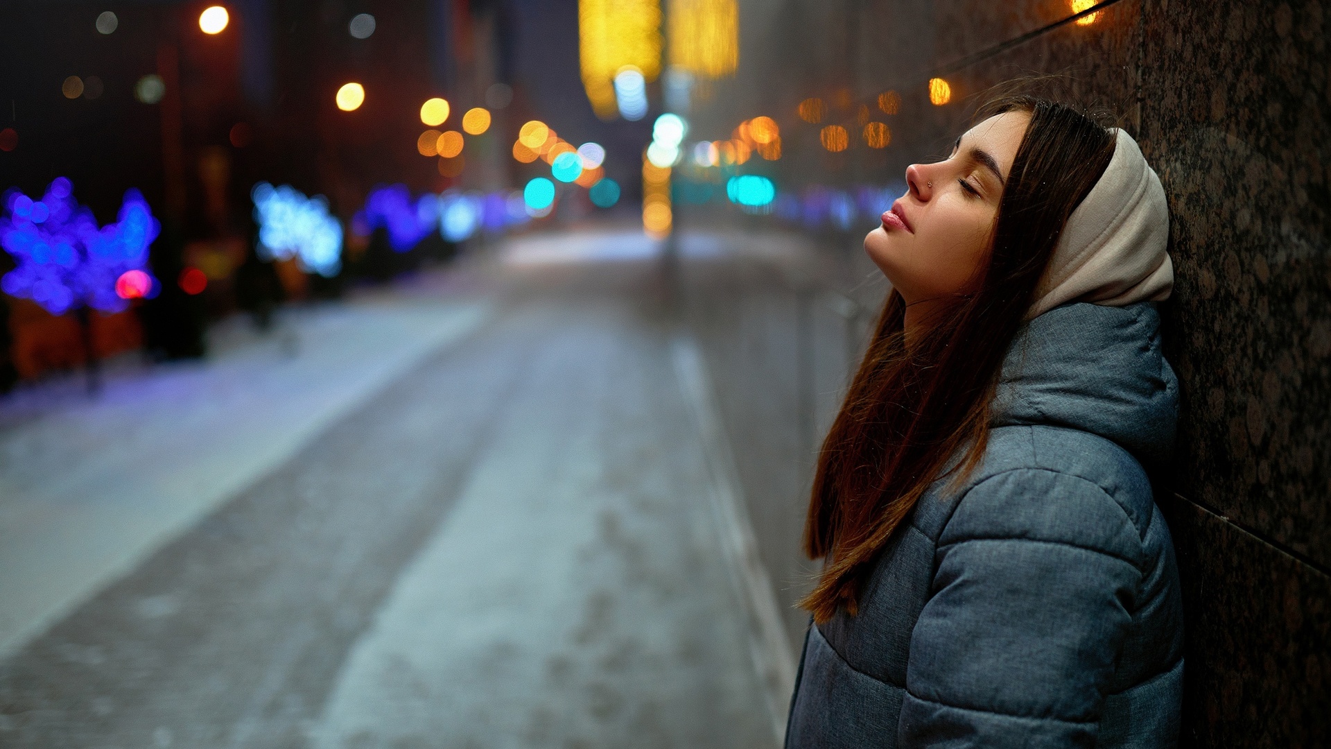 brunette, women, model, women outdoors, city, public, street, closed eyes, winter, jacket, night, bokeh, snow