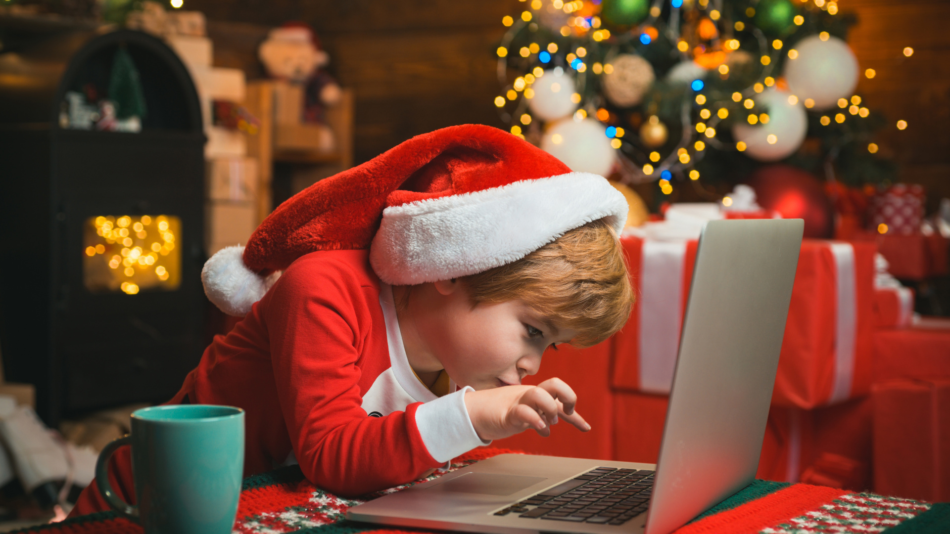 laptop, letter for santa, christmas