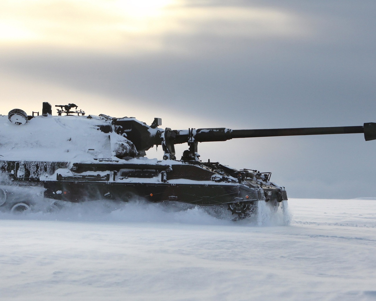 panzerhaubitze 2000, 155 mm self-propelled howitzer, winter