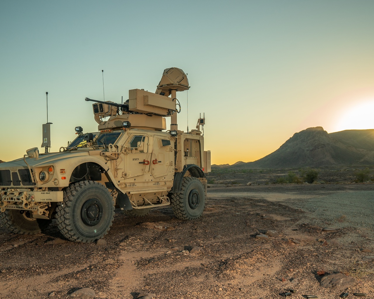 raytheon, small unmanned aircraft system integrated defeat system, coyote block 2