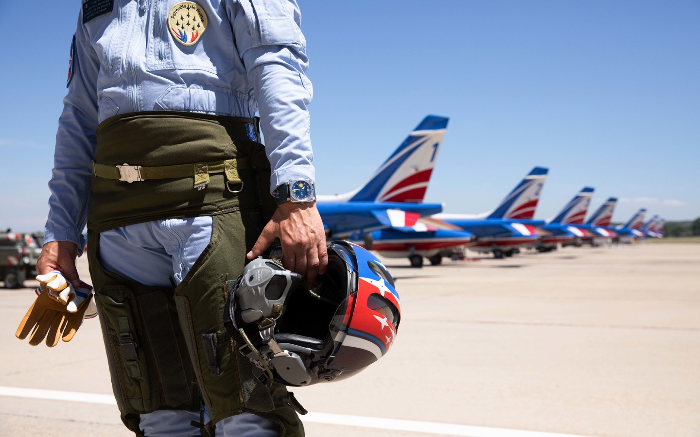 br 03 type a patrouille de france, french air, black ceramic chronograph, dornier alpha jet