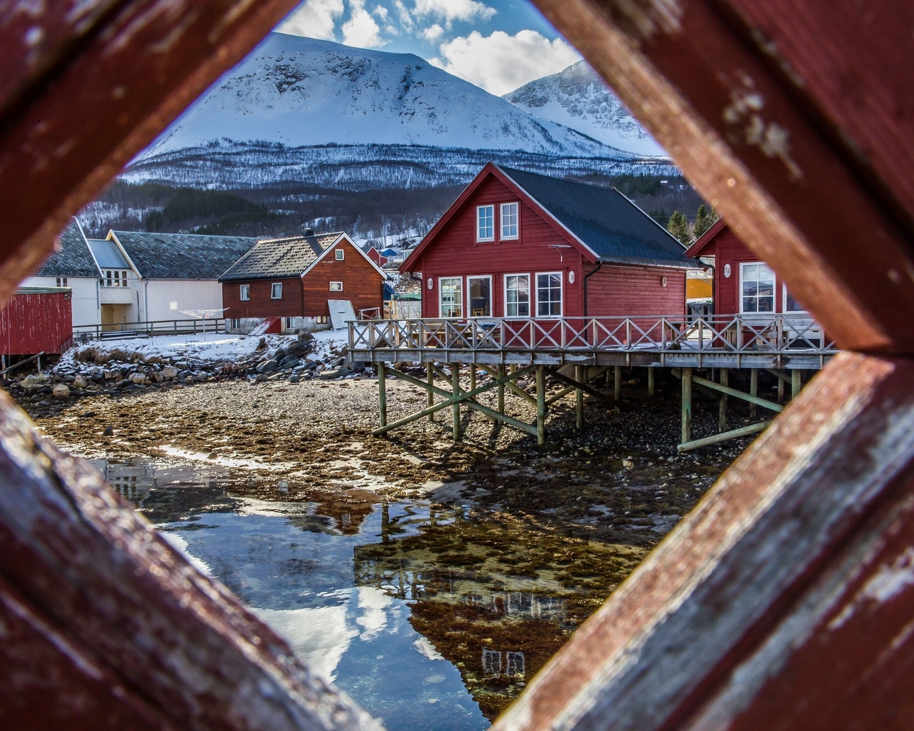 sea cottages, gratangen, norway