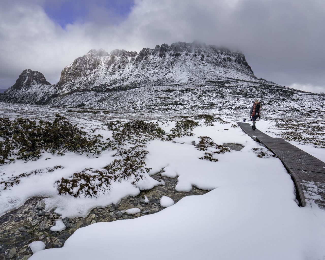 winter, overland track, cradle mountain-lake st clair national park, cradle mountain, tasmania