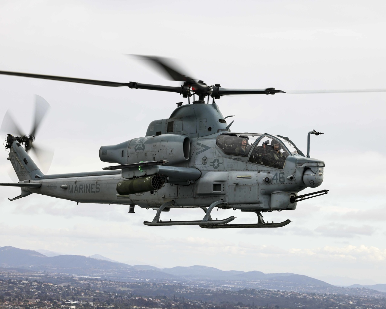 marine corps, bell ah-1z viper, twin-engine attack helicopter, california
