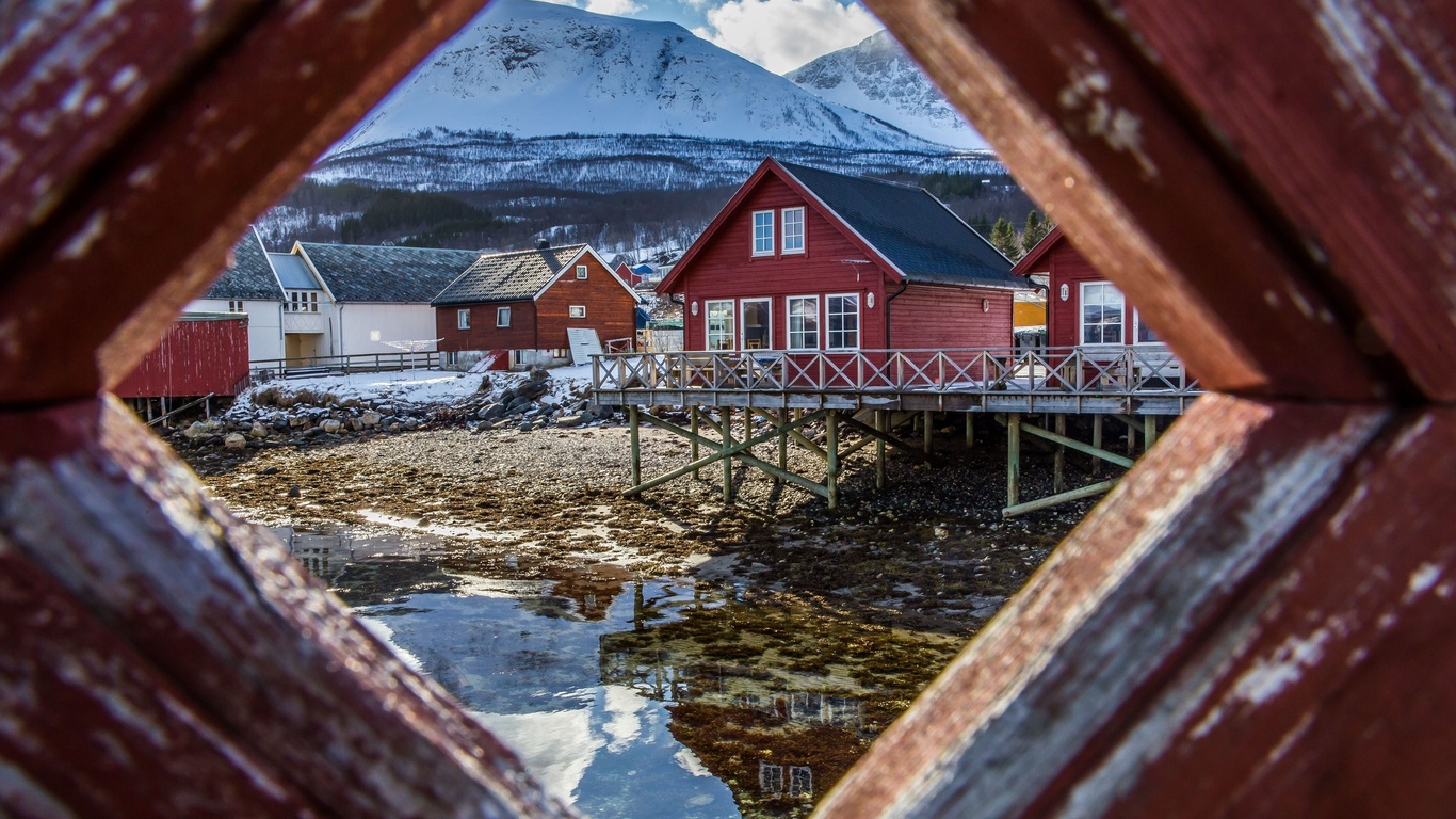 sea cottages, gratangen, norway