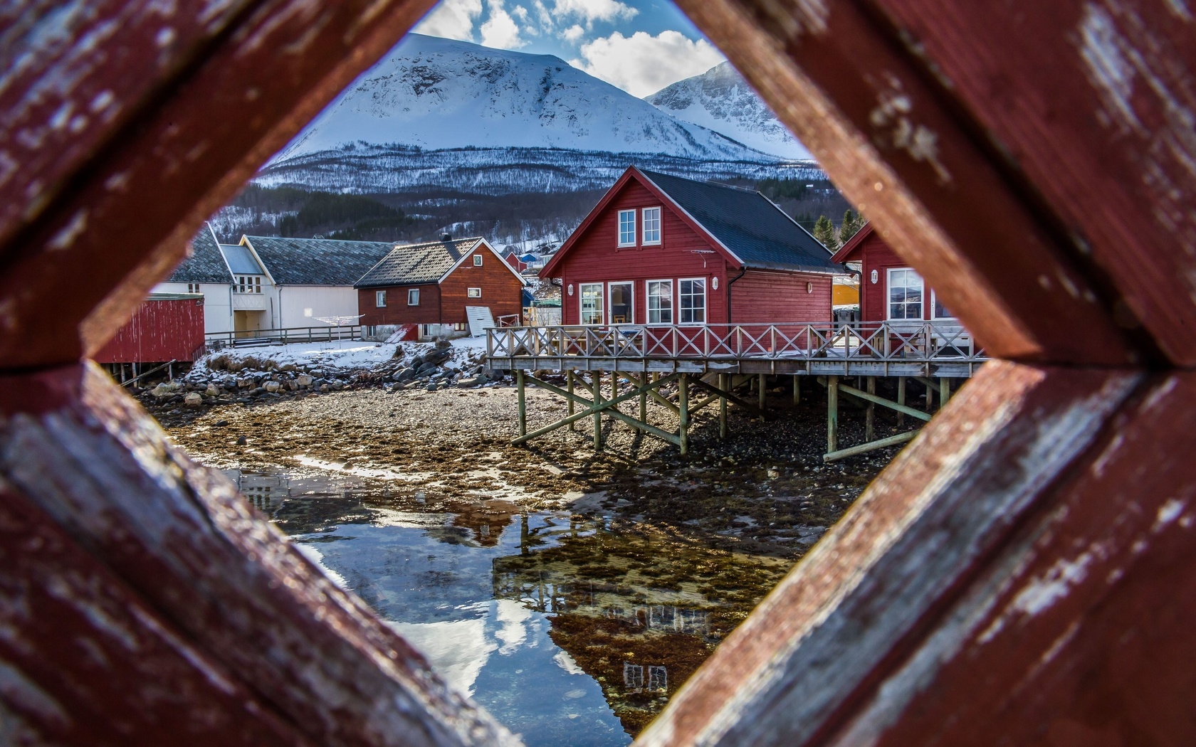 sea cottages, gratangen, norway