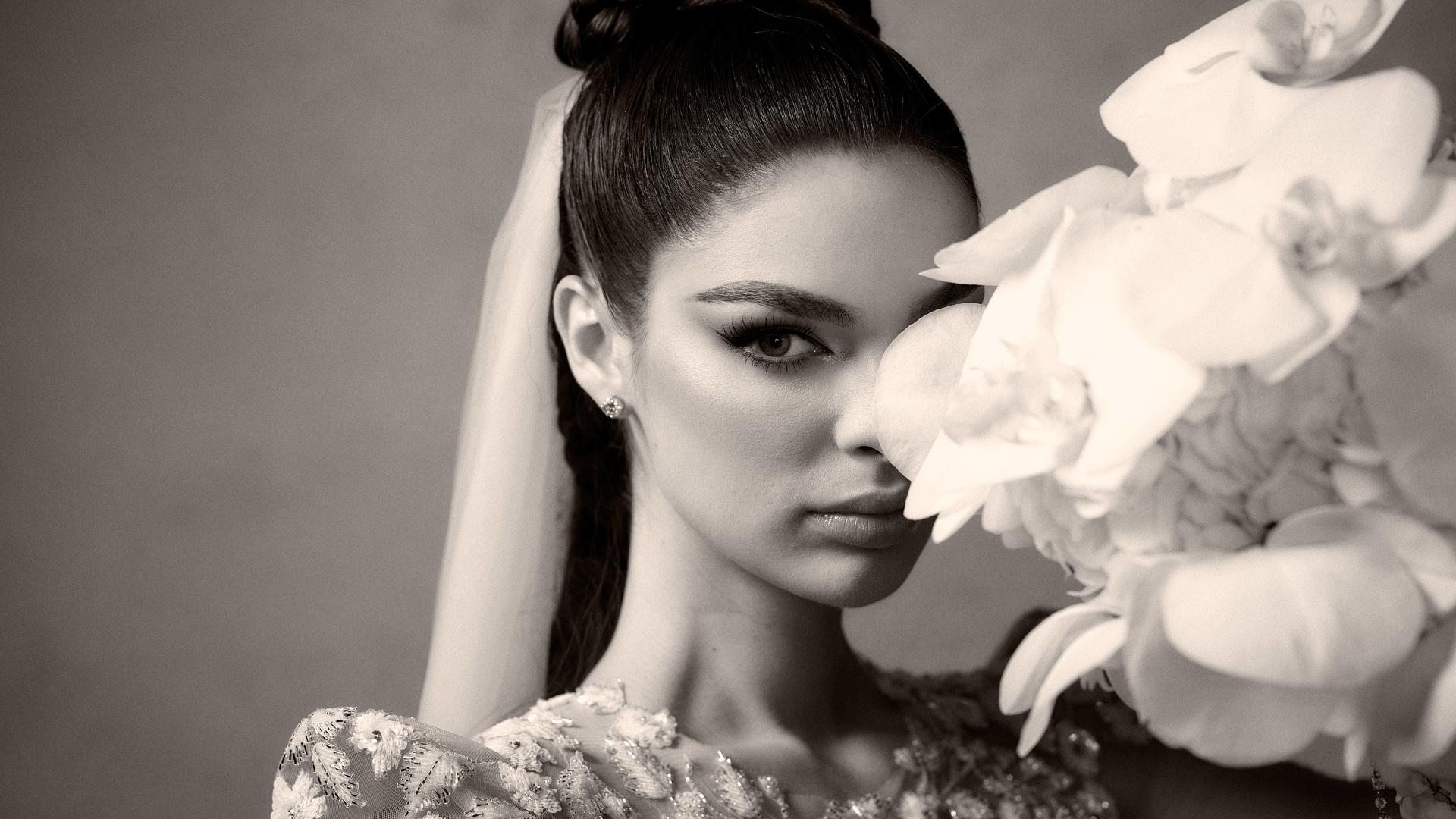 fashion model, nadia ferreira, wedding dress