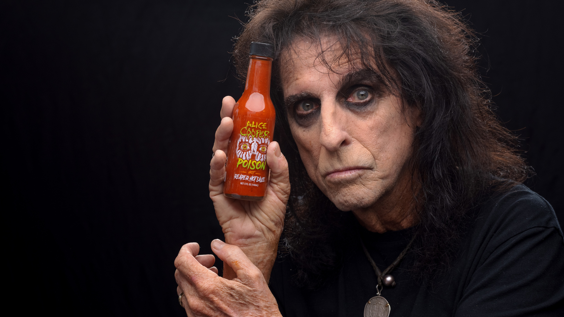 alice cooper, hot sauce, we keep it rock and roll