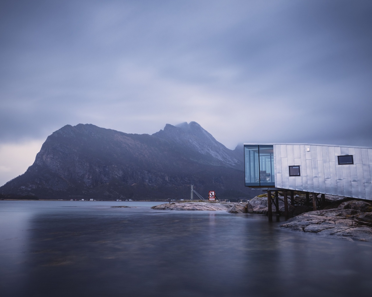 manshausen island resort, steigen archipelago, northern norway