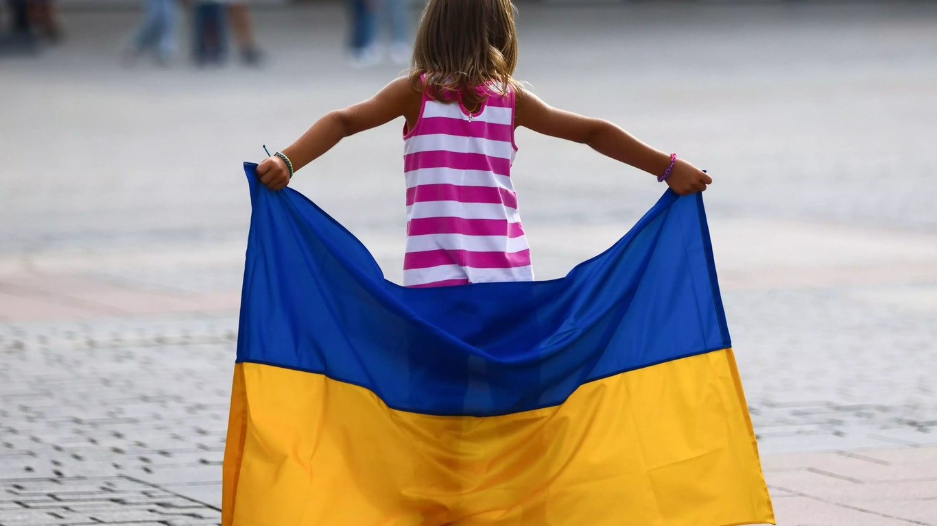 independence day of ukraine, ukrainian flag, krakow, poland