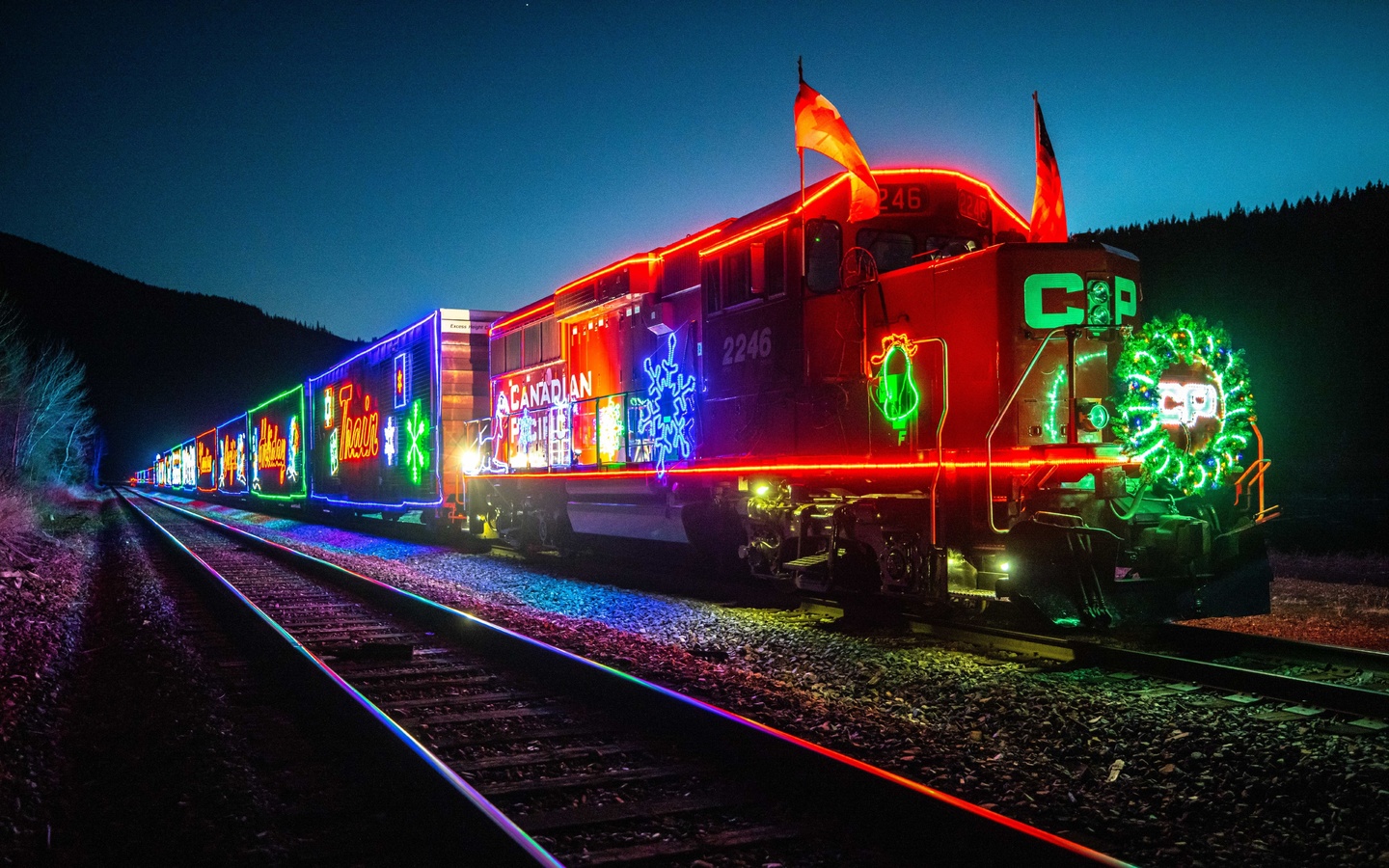 locomotive, canadian pacific holiday train, north america